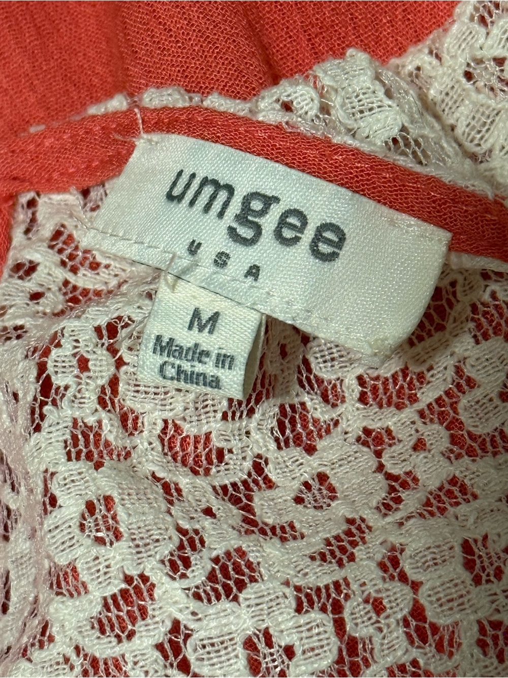 Umgee Coral Dress with Ivory Lace Overlay - Picture 3 of 3